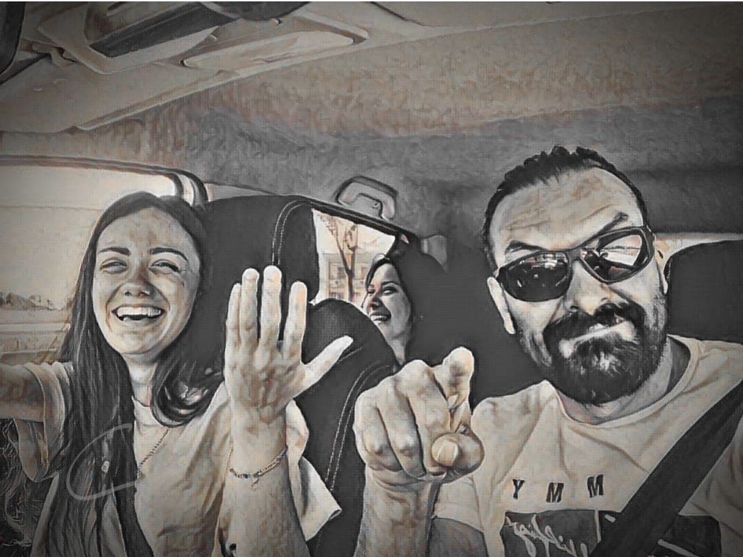 Kursiyerlerimizin fotoğraflarından yapılmış duvar çalışması